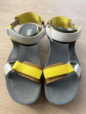 Camper Women’s Oruga Up Sandals